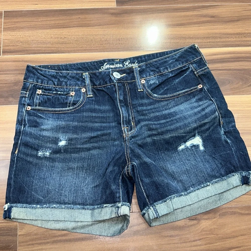 Size 8 American Eagle denim ripped jeans shorts